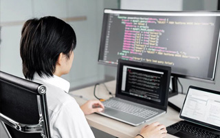 范县 api php源码,下载的php源码怎么运行呢？
